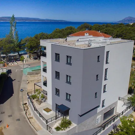 Awesome In With House Sea View *