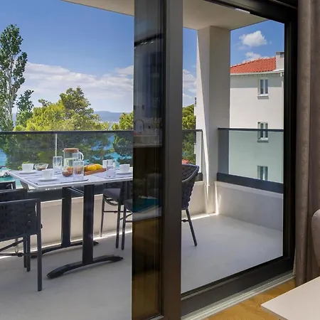 Awesome In With House Sea View *